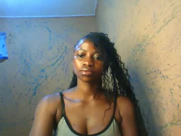 Juicypiexx August 19, 2025
