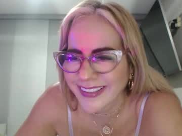 Angelinna_12 August 22, 2025