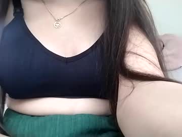 Ahotkitty18 August 22, 2025