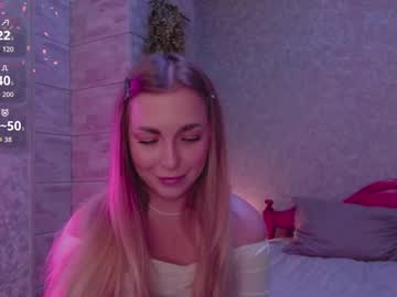 Holly_Molly8 August 25, 2025