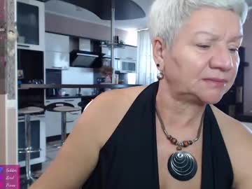 Roxana_Brooks September 03, 2025