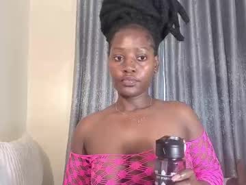 Elegant_Ebony September 07, 2025