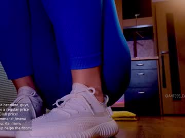 Giantess_Eva September 08, 2025