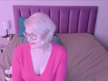 Sabrinamacmarren September 15, 2025