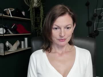 Vivian_Dream September 22, 2025