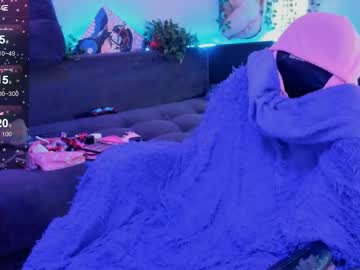 Elli_26 September 22, 2025