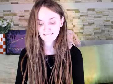 Dalia_Peach September 23, 2025