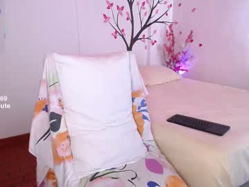 Karolkat_1 September 23, 2025