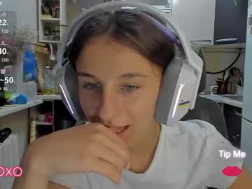 _Nika_Kik September 24, 2025