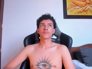 Santi_Twink19 September 25, 2025