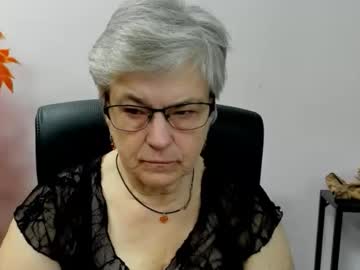 Iris_Xdesire September 29, 2025