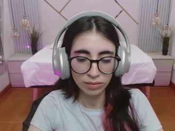 Lena_Roses September 29, 2025