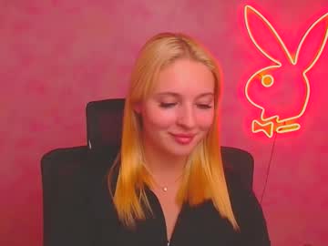 _Mila_La_ October 02, 2025