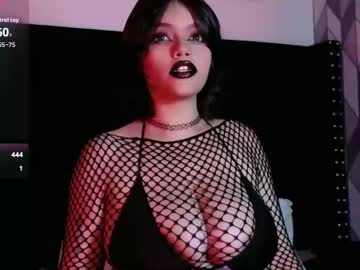 Naturaltitss_ October 03, 2025