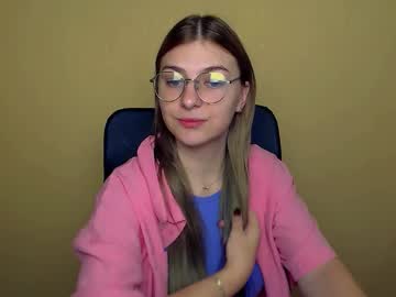 Luna_Lush_ October 07, 2025