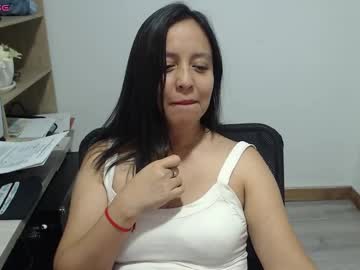 Jazmin_Angel October 08, 2025