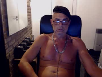 Machobuscador October 10, 2025