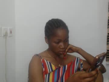Urflirtydoll October 12, 2025