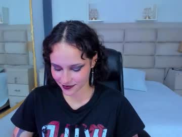 Annythomsonn October 12, 2025