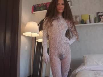 Naomigomezz October 15, 2025