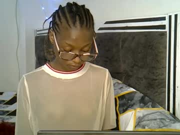 Alexa_Foxxie October 16, 2025