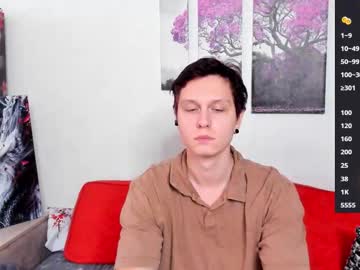 Alex_Wandhot October 19, 2025