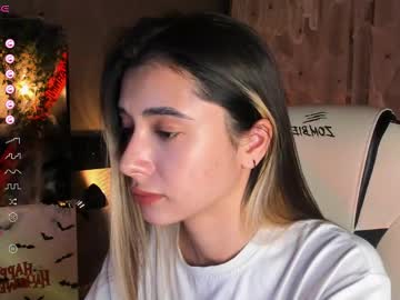 Darlabelle October 19, 2025