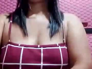Suzzie_Hot October 19, 2025