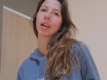 Jolie_Lov October 20, 2025