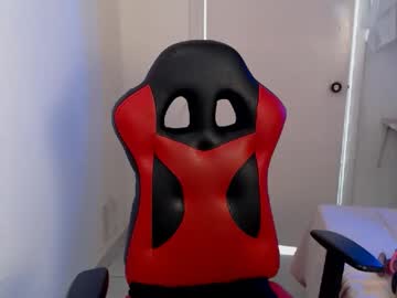 Maxinesex_ October 22, 2025