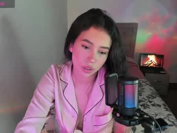 Selene_E October 23, 2025