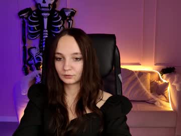 Ameliamalina October 24, 2025