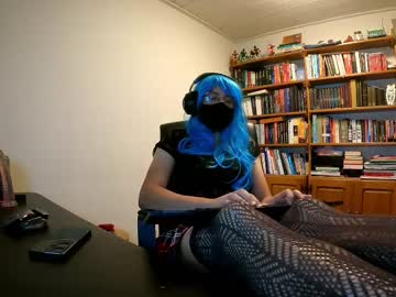 Alexxa2079 October 24, 2025