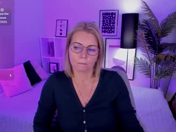 Annielight October 25, 2025