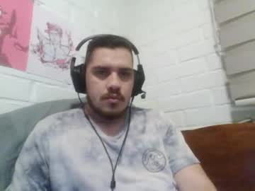 Hungweeb October 28, 2025