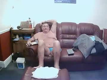 Maxi_Johnes October 28, 2025