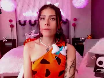 Milla_Davis October 30, 2025