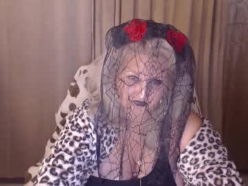 Lexxa_Blond October 31, 2025