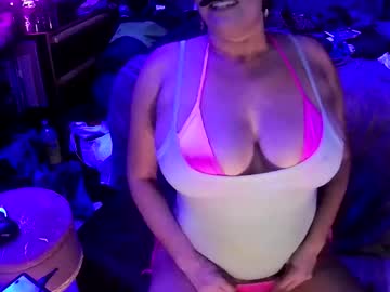 _Toofunnysluts_ November 01, 2025