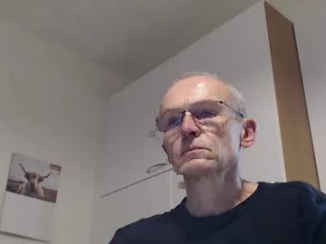 Johanforu November 01, 2025