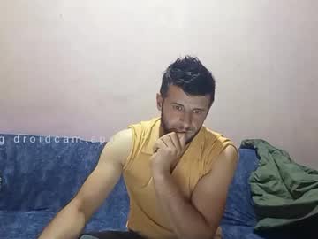 Camshow22cm November 04, 2025