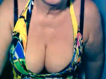 Sexyoldwet November 04, 2025