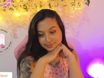 Sweet_Chloe6 November 04, 2025