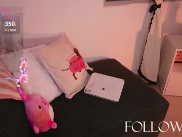 Kit_Katt_ November 05, 2025