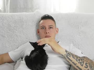 Muscle_King_Cum November 05, 2025