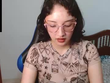 Alexaa08 November 06, 2025