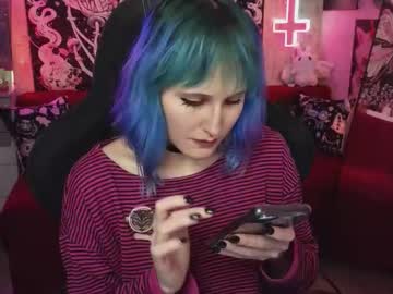 Elika_Kay November 09, 2025