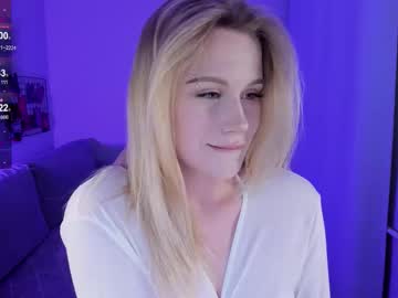 Honey_Blondee November 09, 2025