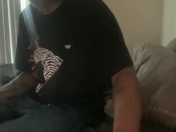 Uglydudefucks November 12, 2025