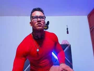 Arnold_Sexy_Hot98 November 14, 2025